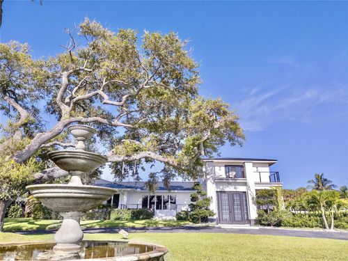 2611 S Indian River Dr, Fort Pierce, FL, 34950 | Card Image