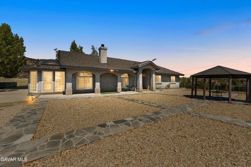 13275 Boy Scout Camp Rd, Frazier Park, CA, 93225-9389 | Card Image