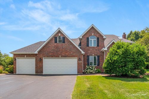 338 Emily Ct, Yorkville, IL, 60560-9129 | Card Image