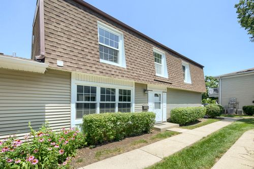 b-1477 Woodcutter Ln, Wheaton, IL, 60189-6100 | Card Image