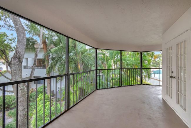 APT-1005 - 7509 Glendevon Ln, Condo with 2 bedrooms, 2 bathrooms and null parking in Delray Beach FL | Image 6