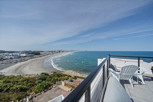 62-62 Oceanside Dr, Hull, MA, 02045-3200 | Card Image