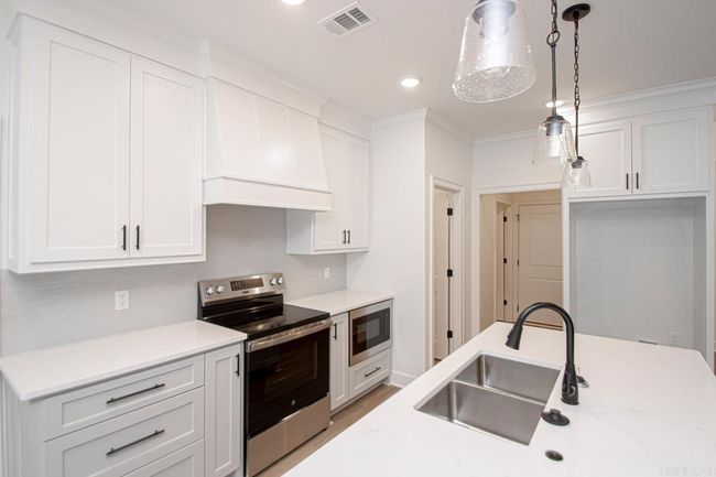 5013 Springwood Cir, House other with 4 bedrooms, 2 bathrooms and null parking in Bryant AR | Image 12