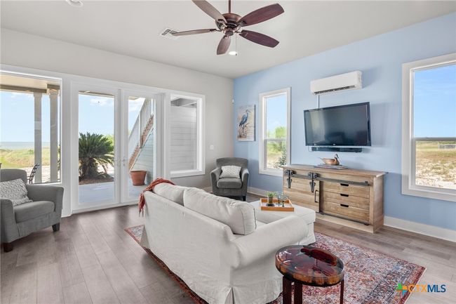 342 Bay Club Dr, House other with 4 bedrooms, 3 bathrooms and null parking in Seadrift TX | Image 18