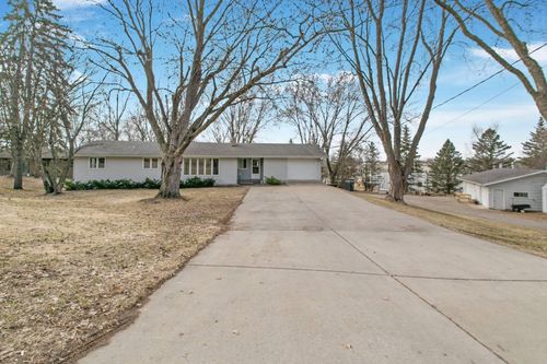 936 5th St S, Sauk Rapids, MN, 56379-1314 | Card Image