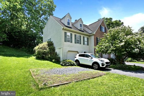 j-123 Hampden Dr, Mountville, PA, 17554-1800 | Card Image