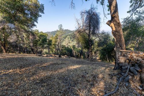 000 Wintu Way, Redding, CA, 96003 | Card Image