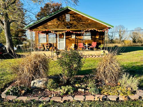 267 State Highway 142, Bakersfield, MO, 65609-9609 | Card Image