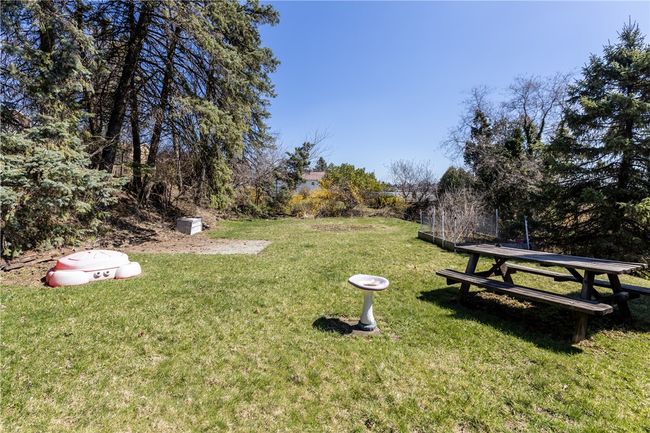 212 Parklane Dr, House other with 3 bedrooms, 1 bathrooms and 1 parking in Braddock PA | Image 32