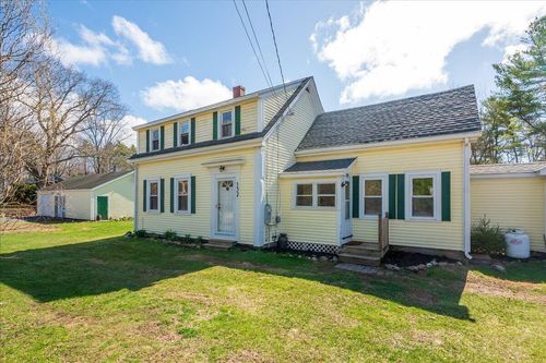 130-132 Center Street, Nobleboro, ME, 04555 | Card Image