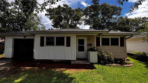 5148 Foster Ave, Groves, TX, 77619-3109 | Card Image