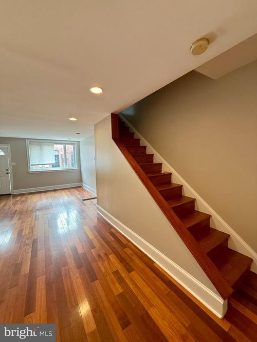 1726 S Orianna St, PHILADELPHIA, PA, 19148-1806 | Card Image
