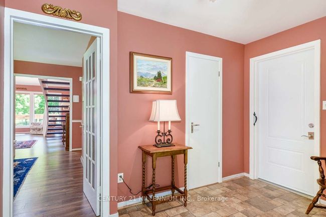 248504 5 Sideroad, House other with 3 bedrooms, 3 bathrooms and 18 parking in Mono ON | Image 14