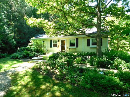 151 Great Quarter Rd, Sandy Hook, CT, 06482-1512 | Card Image