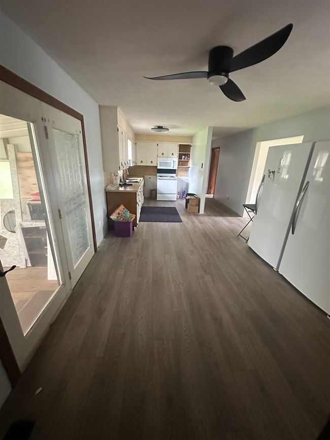 105 Huyton Pl, Home with 2 bedrooms, 2 bathrooms and null parking in Russellville KY | Image 4