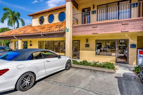 e102-and-e103-725 N Highway A1a, Jupiter, FL, 33477-4571 | Card Image