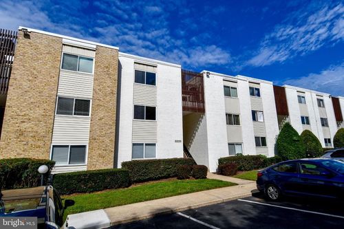 apt-22-3225 University Blvd W, KENSINGTON, MD, 20895-1829 | Card Image