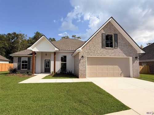 64290 Taylor Farms Rd, Pearl River, LA, 70452-9200 | Card Image