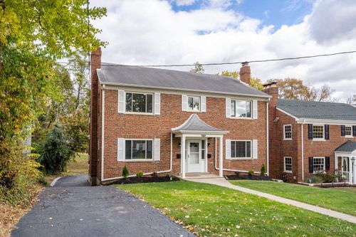 2886 Temple Ave, Cincinnati, OH, 45211-5806 | Card Image
