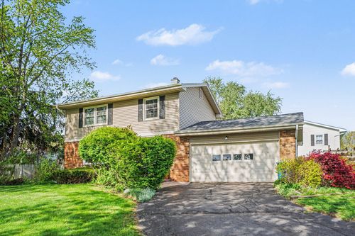 623 Riverside Dr, Battle Creek, MI, 49015-4560 | Card Image
