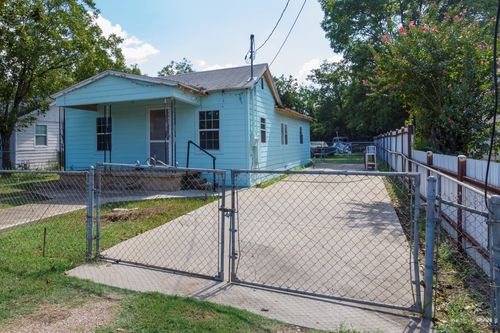 3130 Palacios Ave, Dallas, TX, 75212-3319 | Card Image