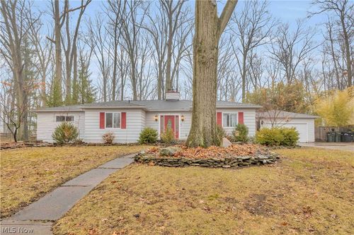 914 Garford Ave, Elyria, OH, 44035-6655 | Card Image