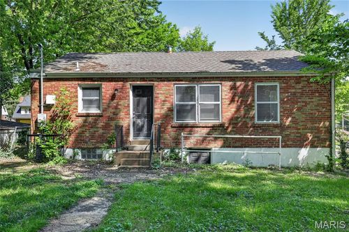 8004 Monroe Avenue, St Louis, MO, 63114 | Card Image
