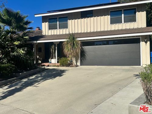 16729 Klee St, Northridge, CA, 91343-4548 | Card Image