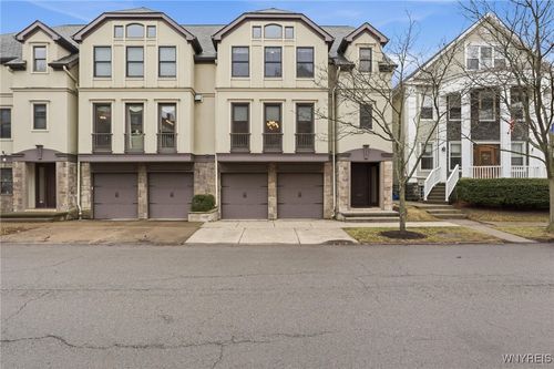 673 Potomac Ave, Buffalo, NY, 14222-1213 | Card Image