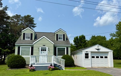 9 Coveytown Rd, Constable, NY, 12926-2811 | Card Image