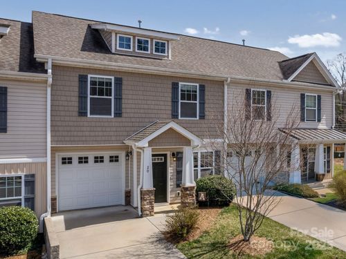 20 Barnett Shoals Dr, Weaverville, NC, 28787-8862 | Card Image