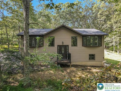 115 White Oak Ct, Tannersville, PA, 18372-7827 | Card Image