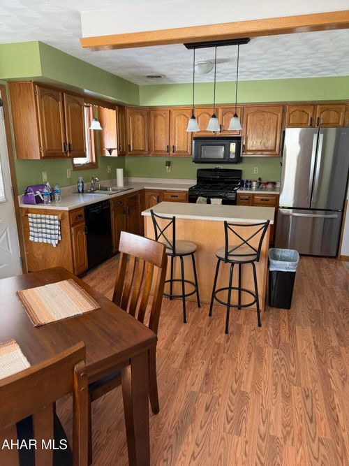 1652 Saint Francis Lane, Altoona, PA, 16602 | Card Image