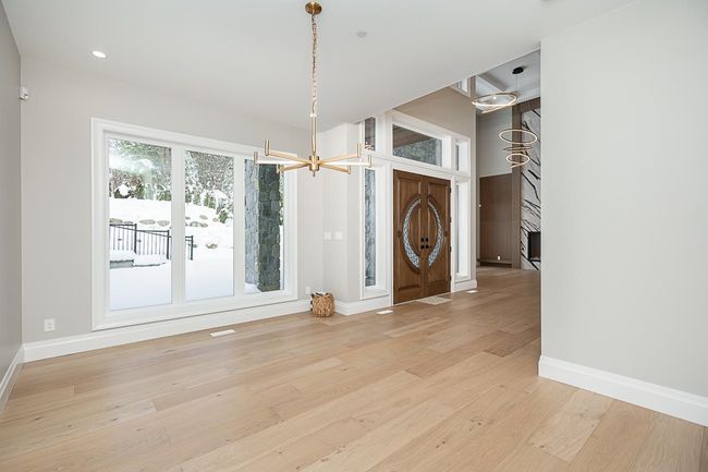 12230 267 St, House other with 8 bedrooms, 9 bathrooms and 3 parking in Maple Ridge BC | Image 6