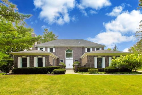 249 Wilshire Rd, Lake Forest, IL, 60045-3883 | Card Image
