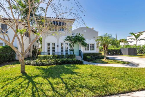 222 Greenwood Dr, West Palm Beach, FL, 33405-1995 | Card Image