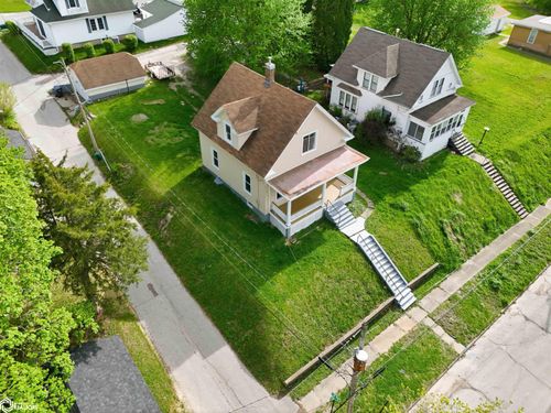 315 Lewis Street, Burlington, IA, 52601 | Card Image