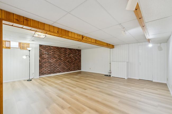 19_interior.jpg | Image 19