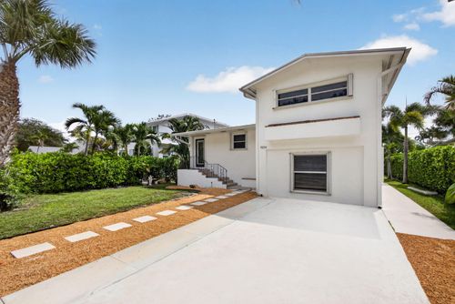9106 Se Venus St, Hobe Sound, FL, 33455-5447 | Card Image