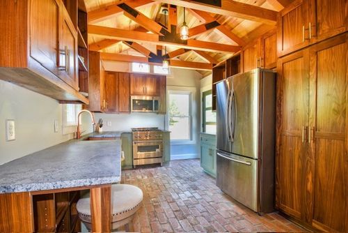 406 Green Acres Dr, Columbia, TN, 38401-3912 | Card Image