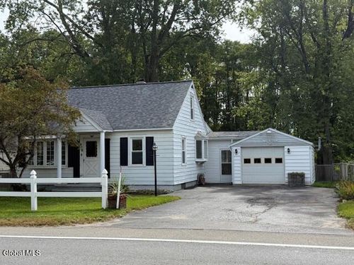 619 Mariaville Rd, Rotterdam, NY, 12306-1117 | Card Image