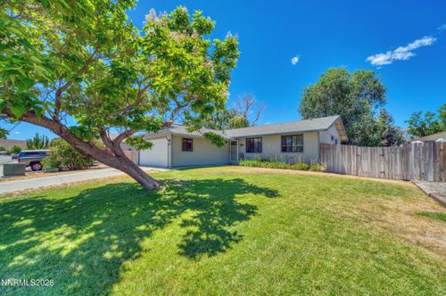 674 Bluerock Road, Gardnerville, NV, 89460 | Card Image