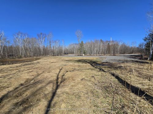 809 Evansville Dr, Sturgeon Falls, ON, P2B2K5 | Card Image