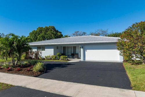 421 Se 5th Ter, Pompano Beach, FL, 33060-8033 | Card Image