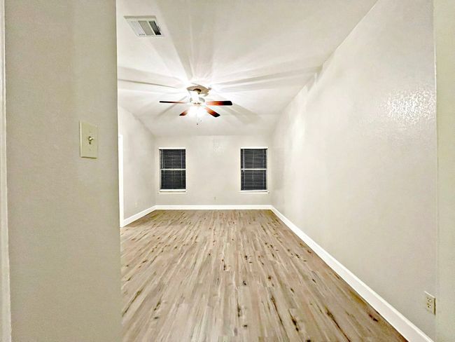 8501 Priest River Dr, House other with 4 bedrooms, 3 bathrooms and null parking in Round Rock TX | Image 15