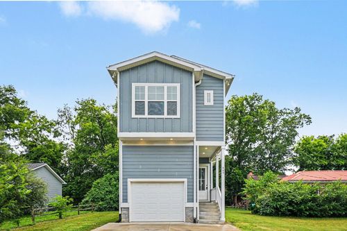 409 S Magnolia St, Gallatin, TN, 37066-2241 | Card Image