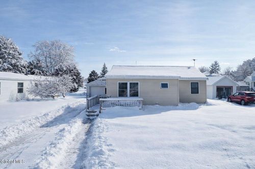 67 State St, Rouses Point, NY, 12979-1121 | Card Image