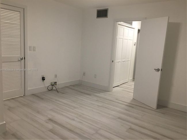APT-8 - 2180 Brickell Ave, Townhouse with 2 bedrooms, 2 bathrooms and null parking in Miami FL | Image 34