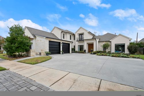 9339 Pieta Ln, Baton Rouge, LA, 70809-9670 | Card Image