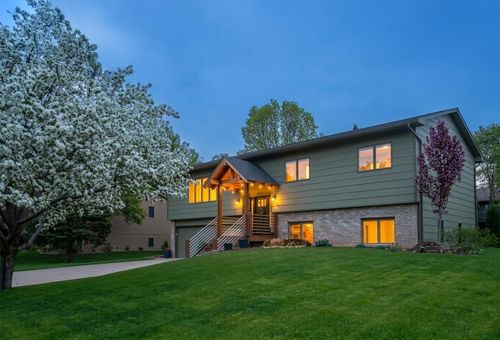 700 Covey Ct, Northfield, MN, 55057-3331 | Card Image